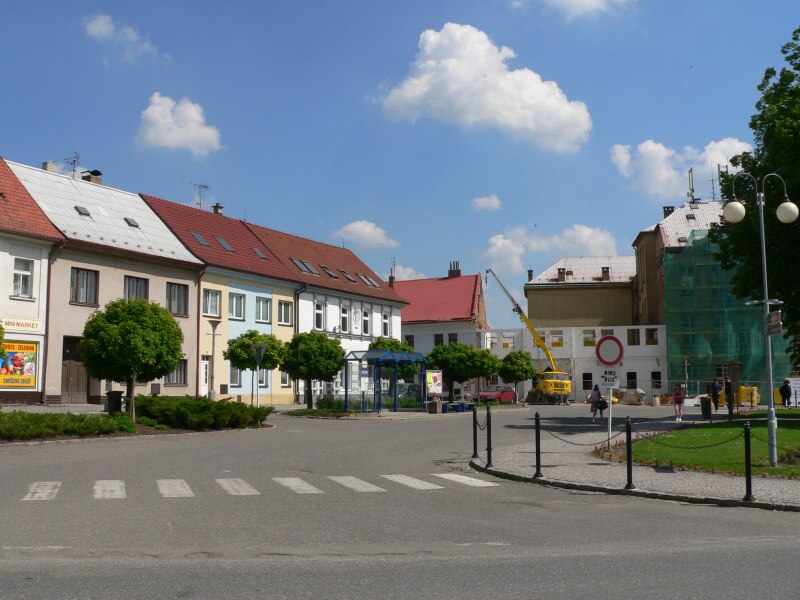 Doln� Bousov
