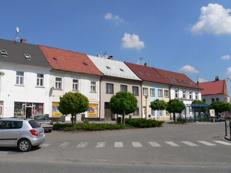 Doln� Bousov