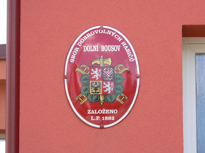 Doln� Bousov