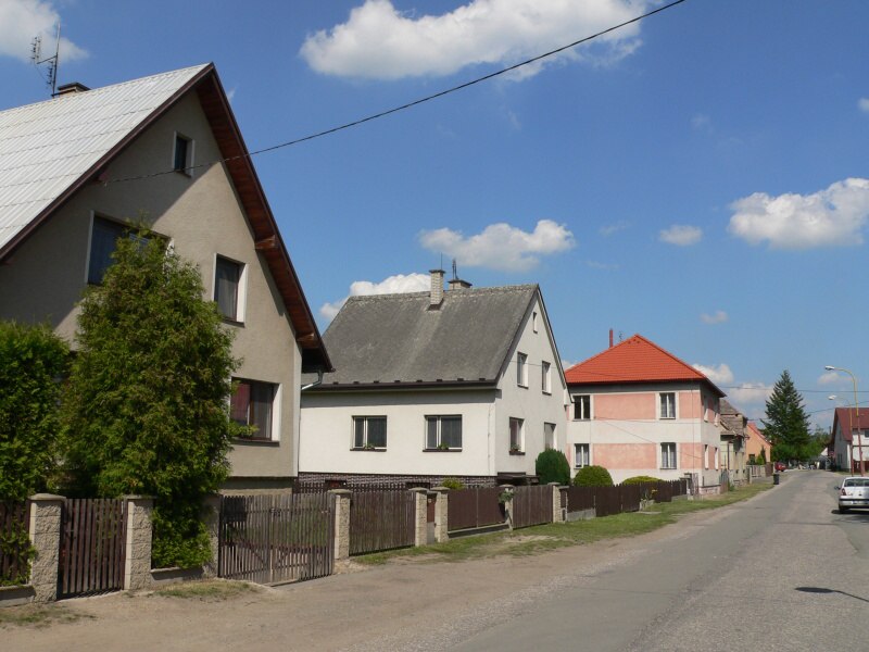 Doln� Bousov