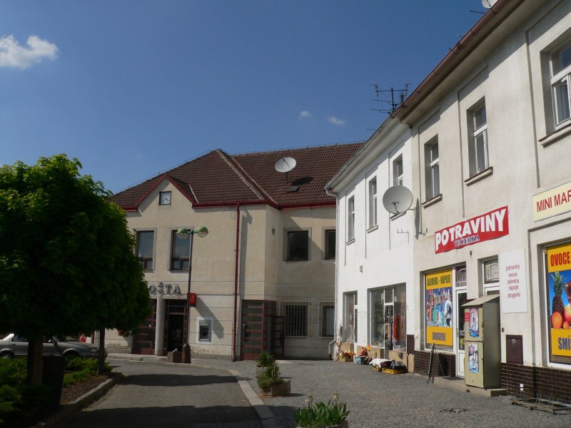 Doln� Bousov