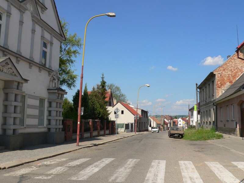 Doln� Bousov