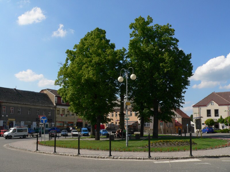 Doln� Bousov