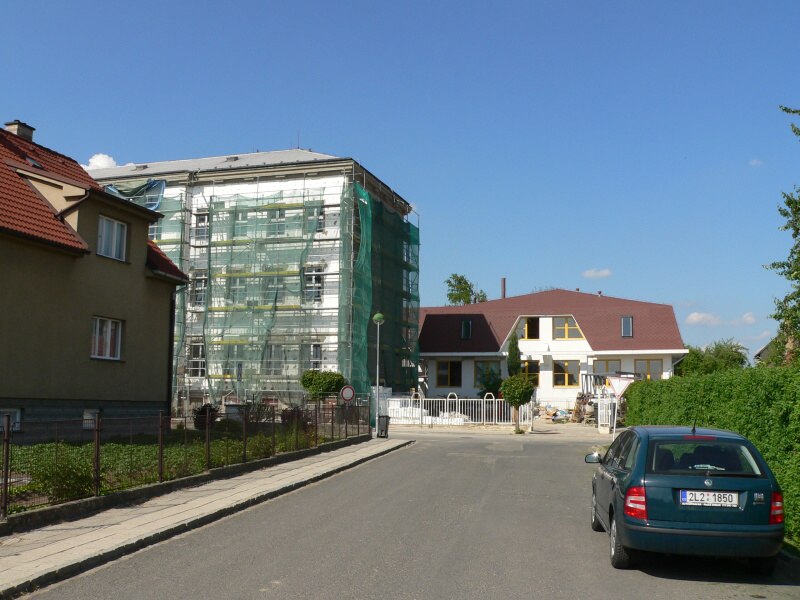Doln� Bousov