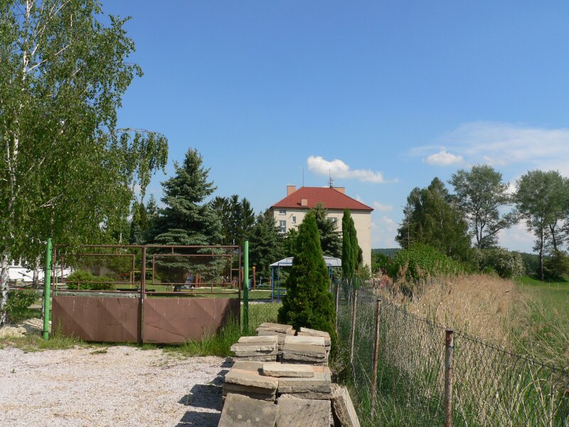 Doln� Bousov