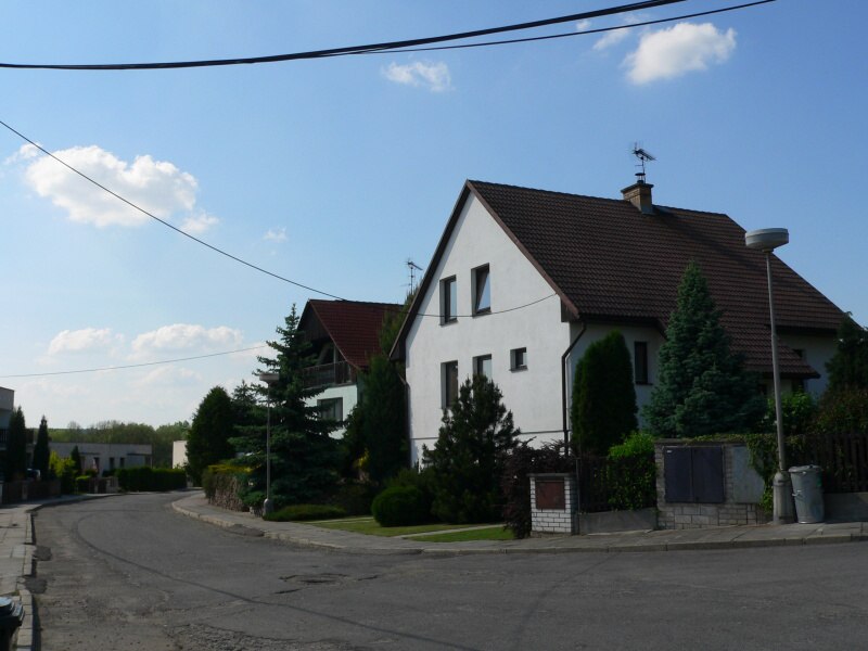 Doln� Bousov