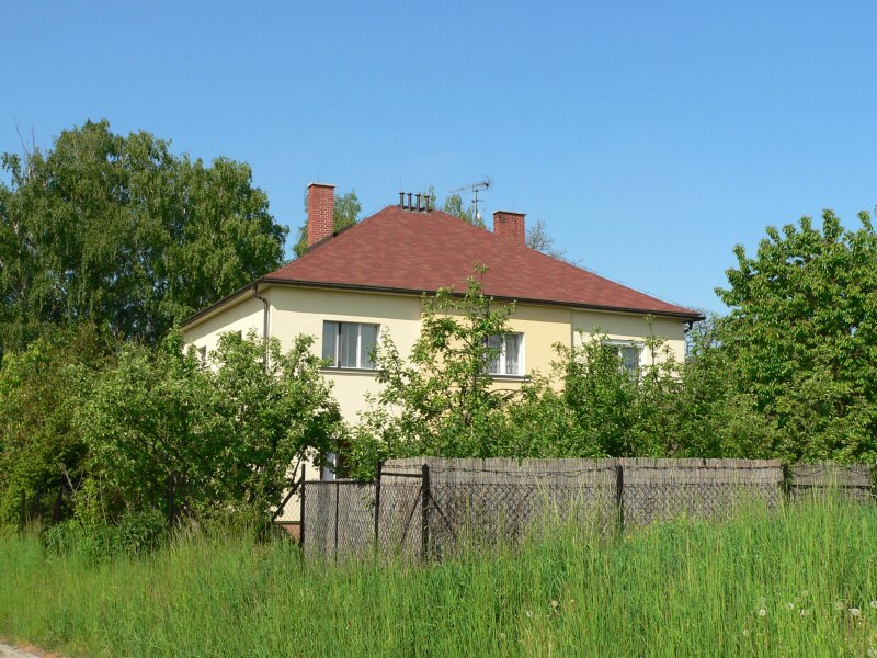 Doln� Bousov