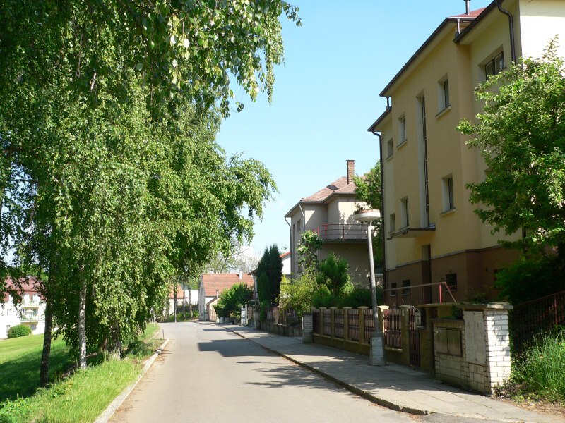 Doln� Bousov